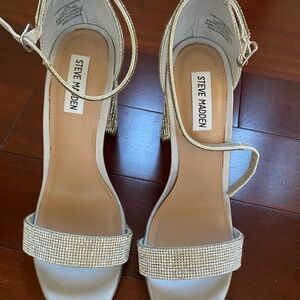 Steve Madden Shimmering Gold Heels